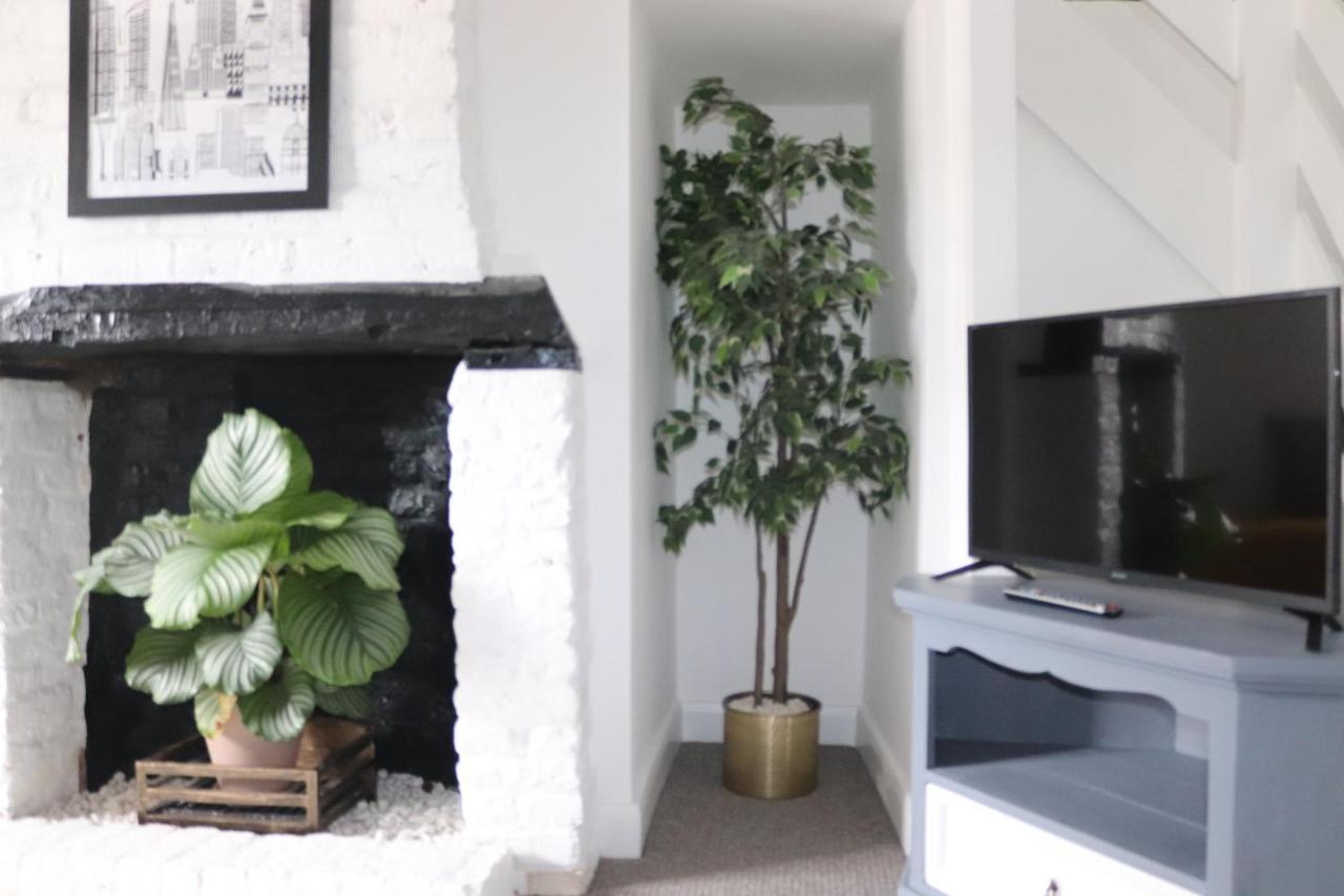 Grade I Listed Luxury Apartment In Hertfordshire Γουέρ Εξωτερικό φωτογραφία